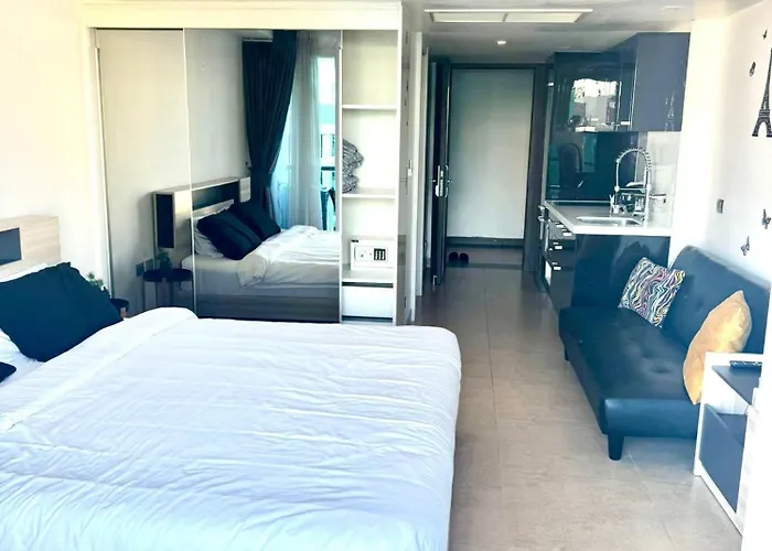 Centara Pattaya Apartment